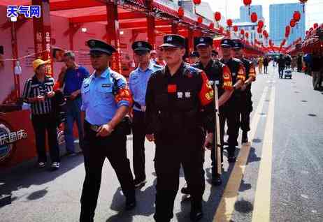 是平安信用卡客服：全天候人工服务热线，随时解答您的问题